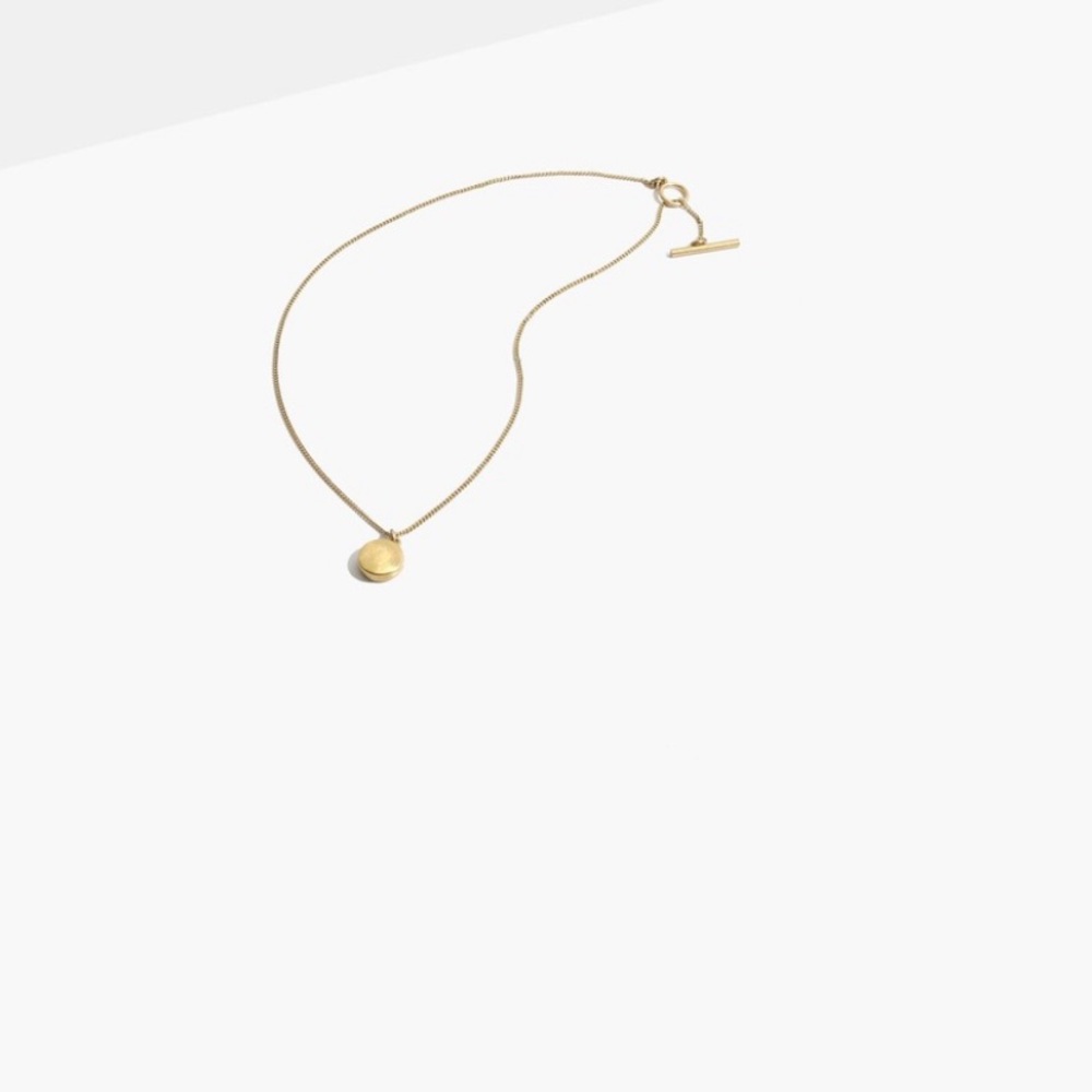 madewell river and thread locket necklace